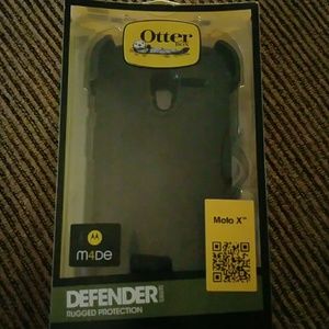 Otterbox case for Moto X